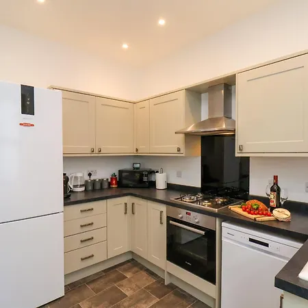 Apartamento Flowergate Heights *