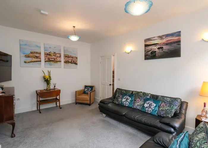 Flowergate Heights * Whitby